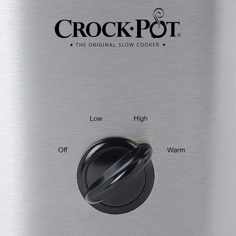 Crock-Pot Cook N Carry 6-Quart Oval portable design ideal for potlucks and weeknight meals.