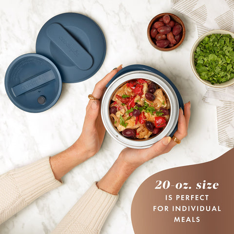 Crock-Pot lunch box detachable cord enables clutter-free travel.