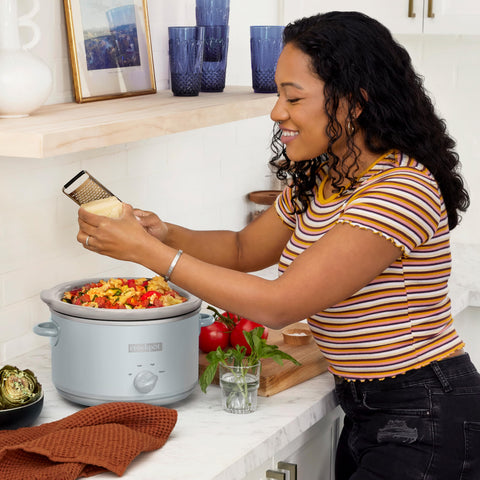 Crock-Pot Macaroon Blue control panel highlights easy High Low and Warm settings
