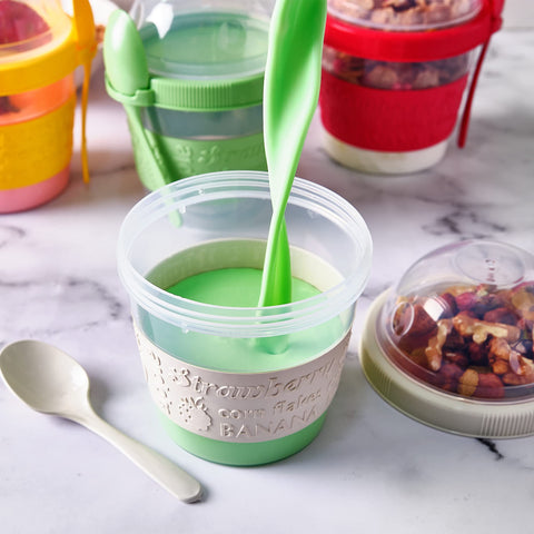 Crystalia 16.9 oz capacity keeps portions ready for meals or snacks.