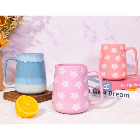 Cteaffee pink mug packaged in gift-ready box
