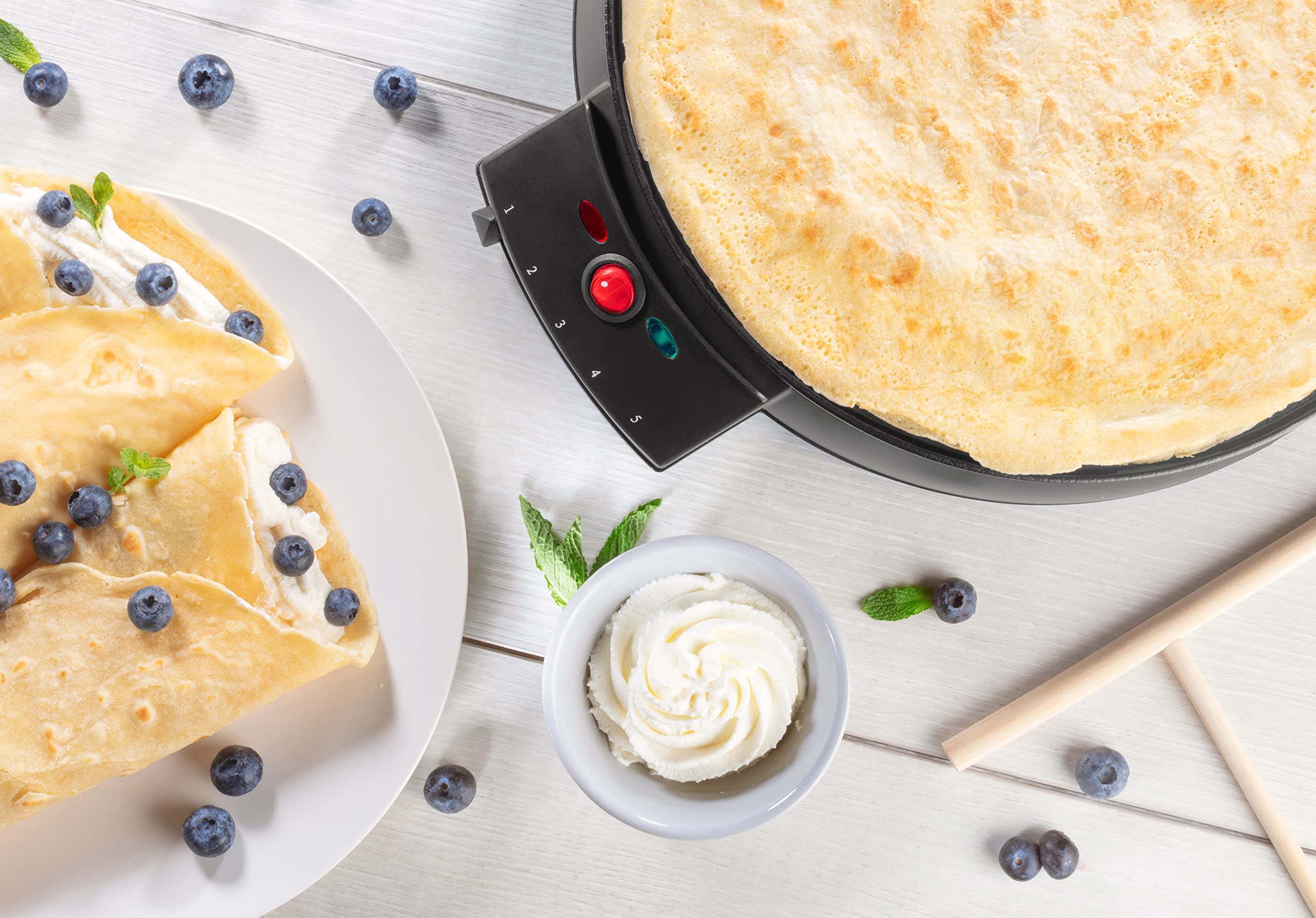 CucinaPro non-slip feet provide stability during busy cooking sessions