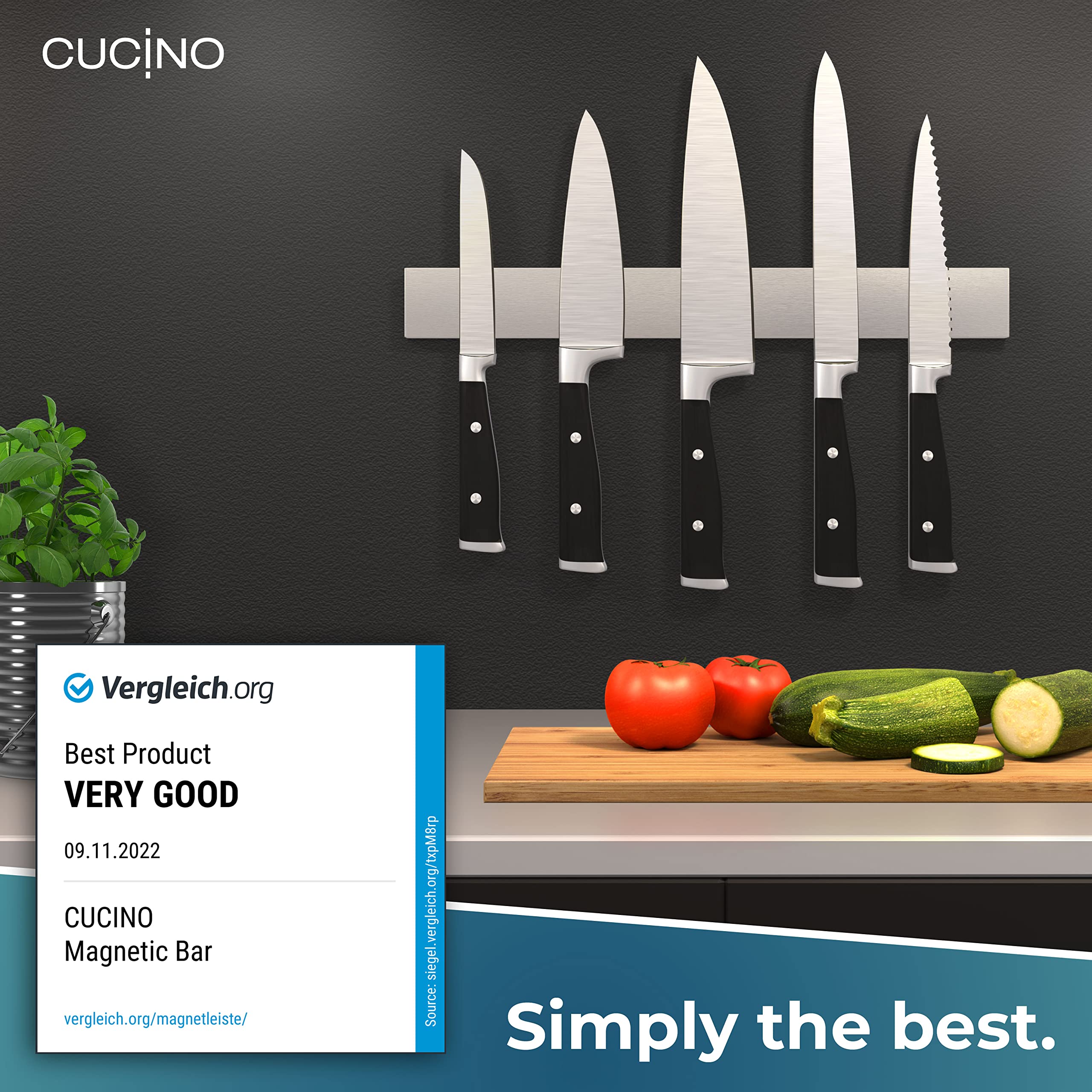 Cucino strong magnet close-up showing secure blade grip