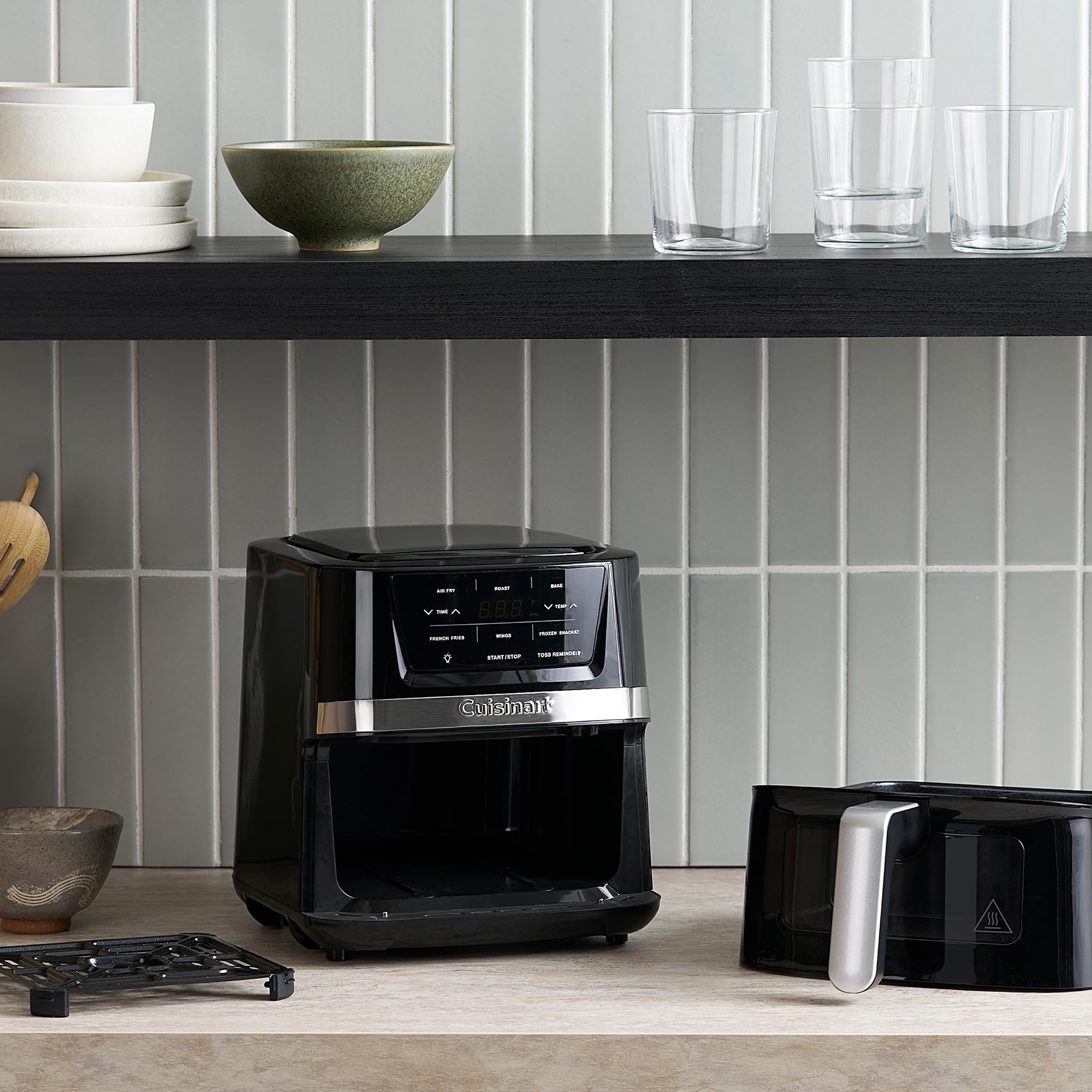 Cuisinart AIR-80 power and temperature capability up to 1100 watts and 400°F