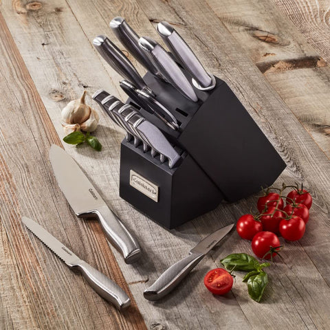 Cuisinart C77SS-15PG block with knives on counter conveys ready-to-use kitchen versatility.