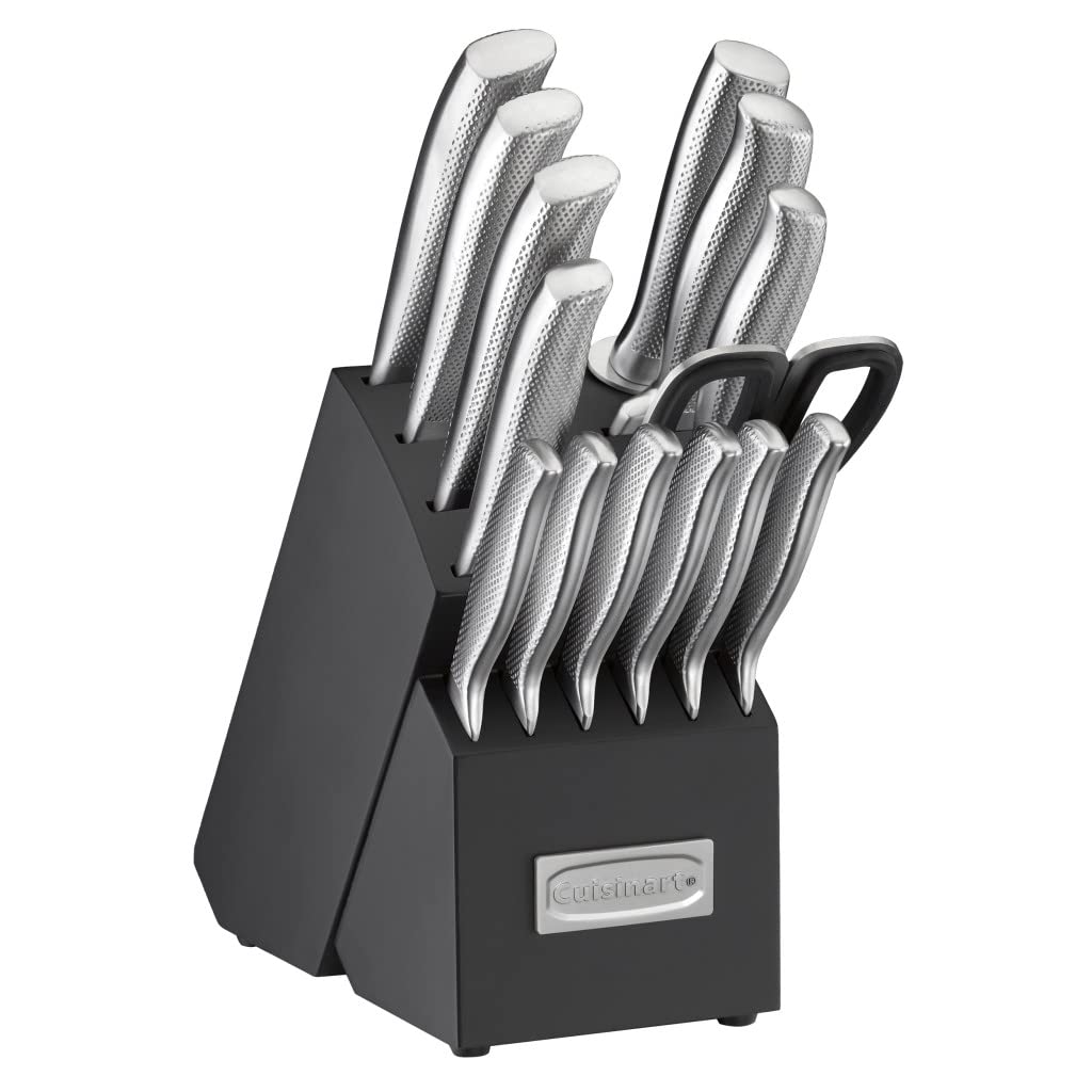 Cuisinart C77SS-15PG textured handle closeup highlights ergonomic grip for comfortable cutting.