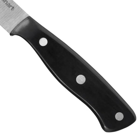 Cuisinart C77TR-S6SK serrated-edge closeup demonstrates precise cuts for steak and poultry.