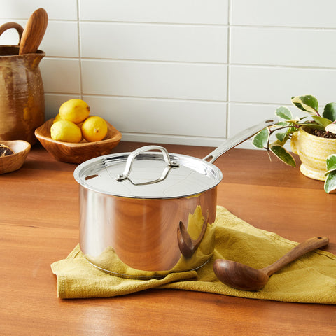 Cuisinart Chef's Classic Stainless Saucepan cool-grip handle stays cool to touch.