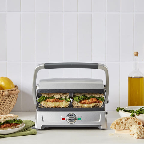 Cuisinart Griddler Compact cleaning tool makes post-cook cleanup easier.