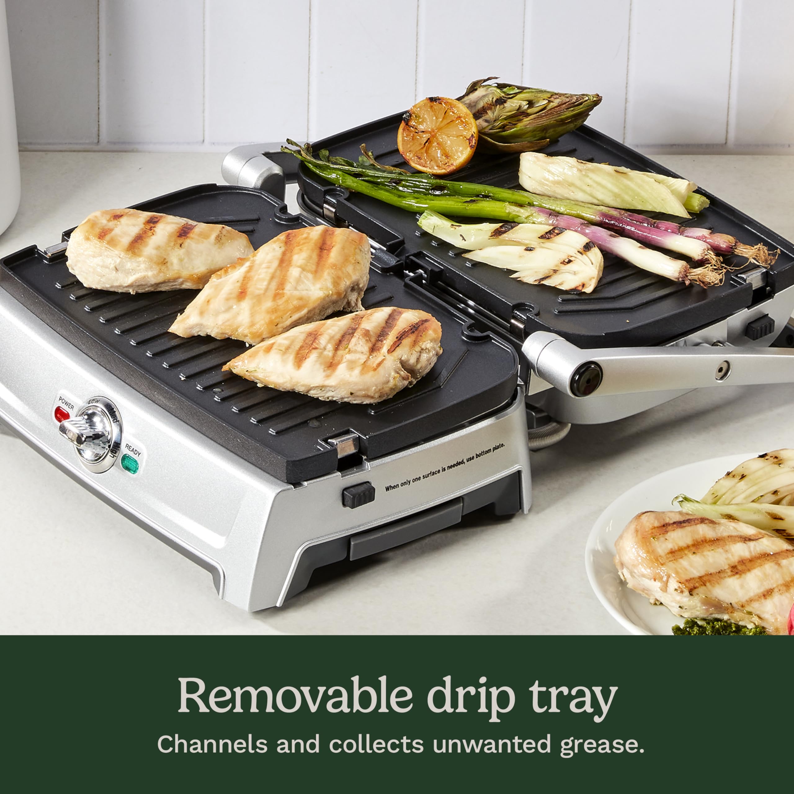 Cuisinart Griddler Compact contact grill seals in flavors for juicy favorites.