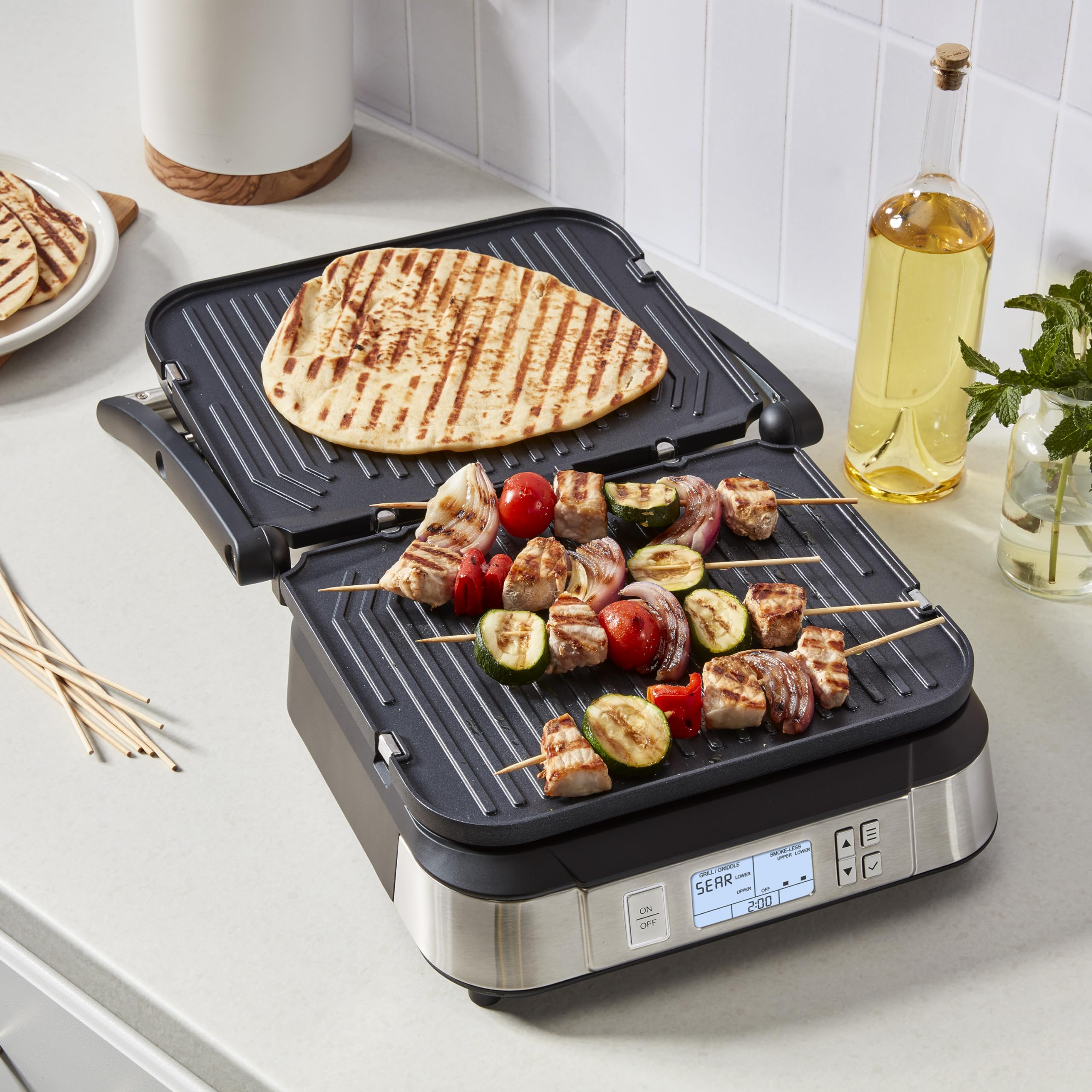 Cuisinart Griddler removable drip tray for simple cleanup