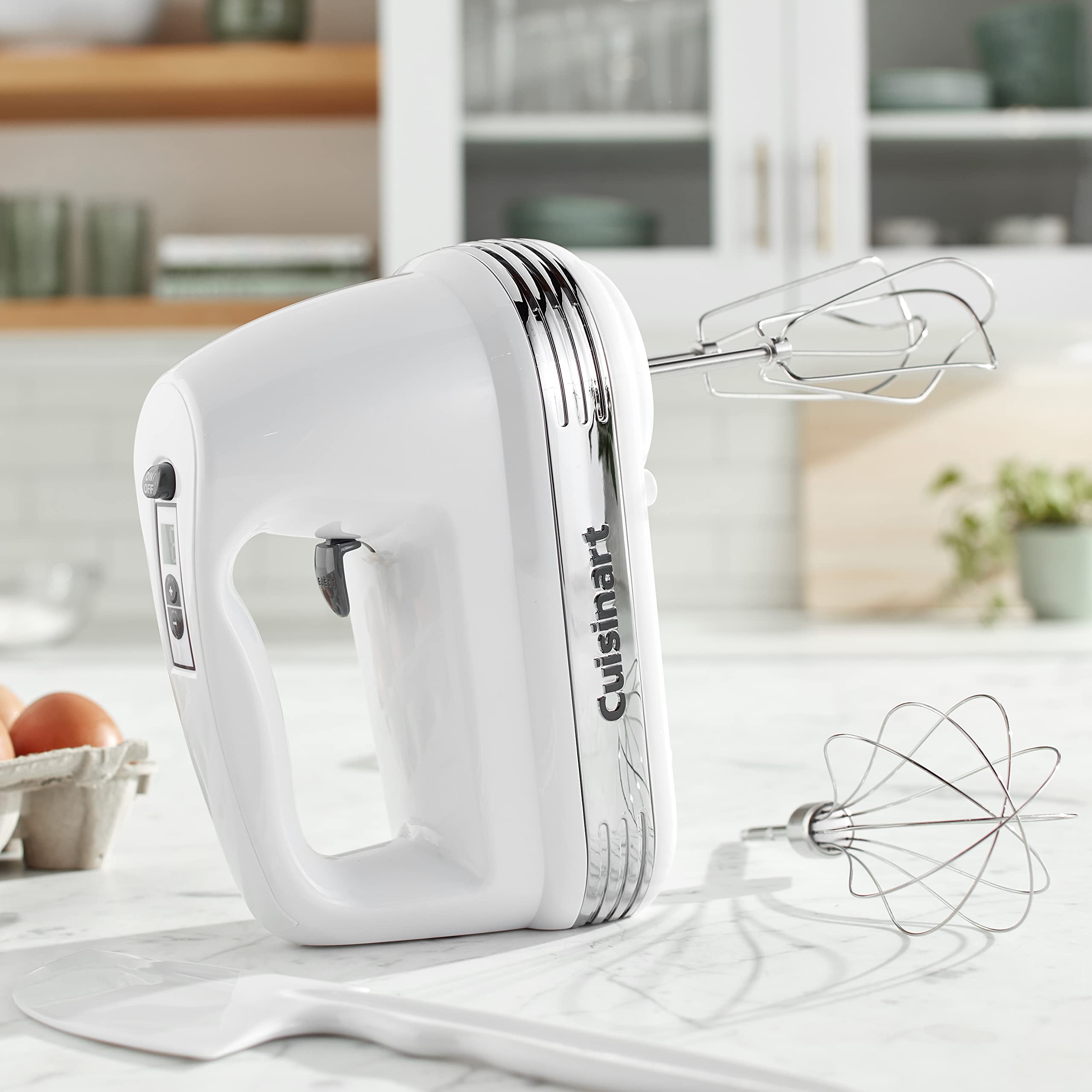 Cuisinart HM-70 shows LED display and precise speed control for baking.