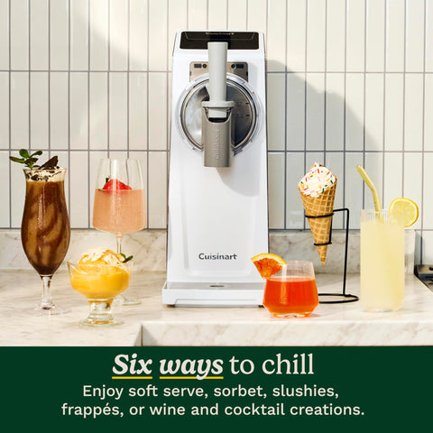 Cuisinart ICE-200 lid and controls for easy slushy preparation.