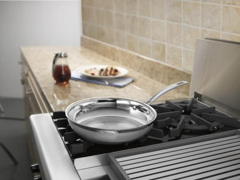 Cuisinart MCP22-24N triple-ply 10-In Skillet Handle stays cool for safe lifting