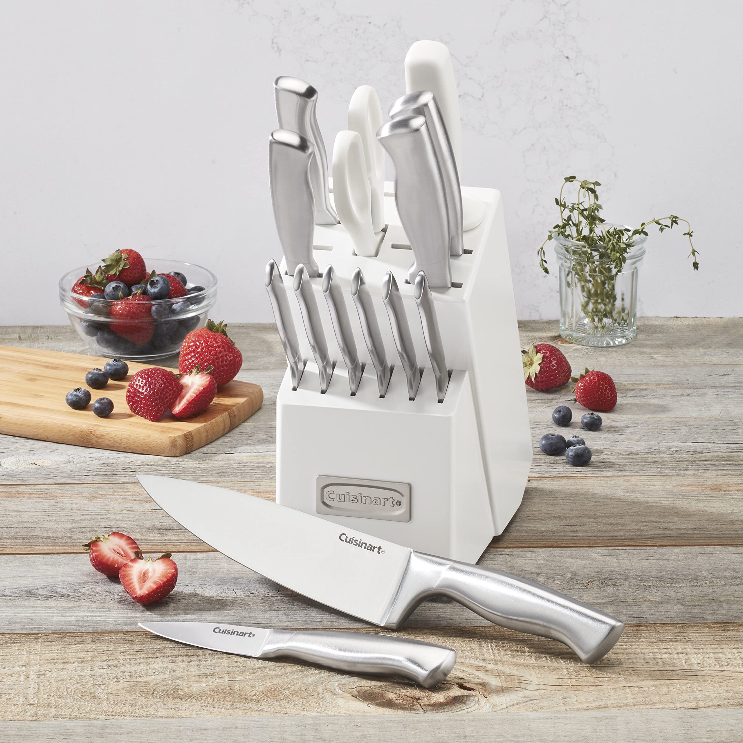 Cuisinart 8-inch sharpening steel keeps blades sharp and ready for prep.