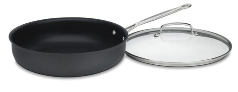 Cuisinart Quantanium nonstick surface for easy food release and quick cleanup.