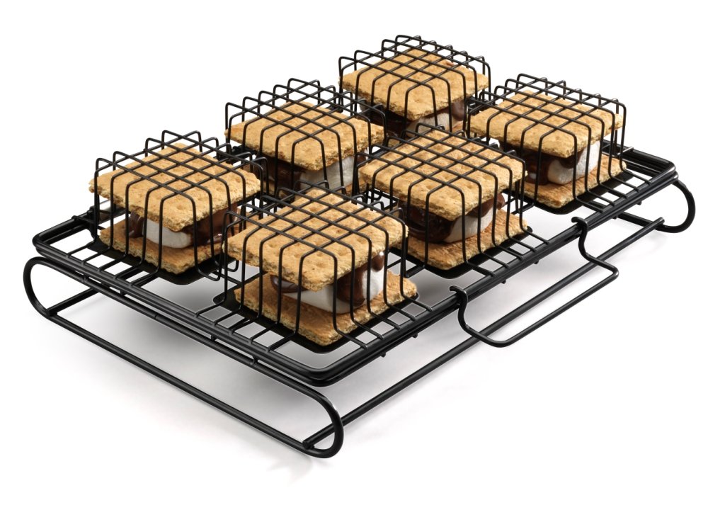 Cuisinart S'more To Love STL-611 stacked s'mores ready to cook