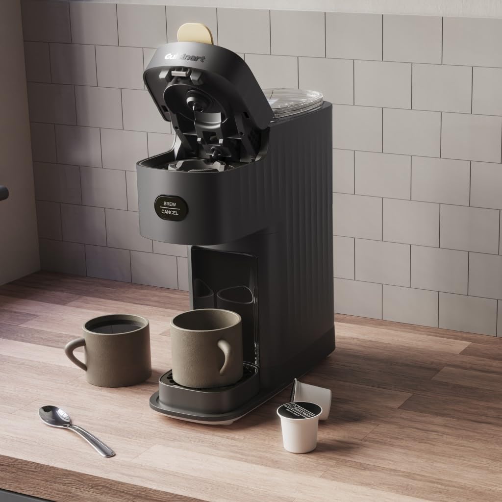 Cuisinart Soho easy-pour reservoir with built-in intensity guide for strength control.
