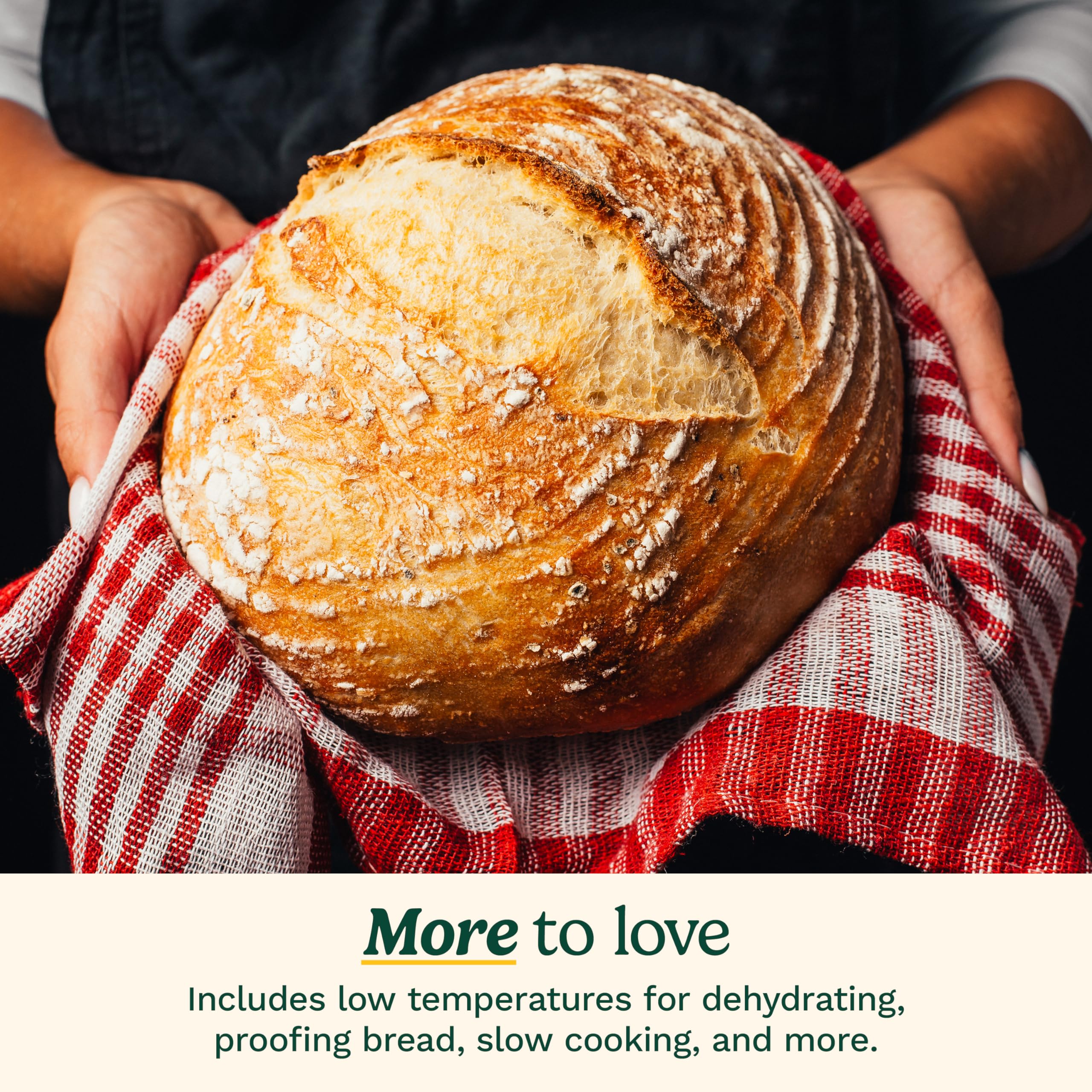 Cuisinart TOA-95NAS 13in pizza-capacity shelf supports 13-inch pizzas