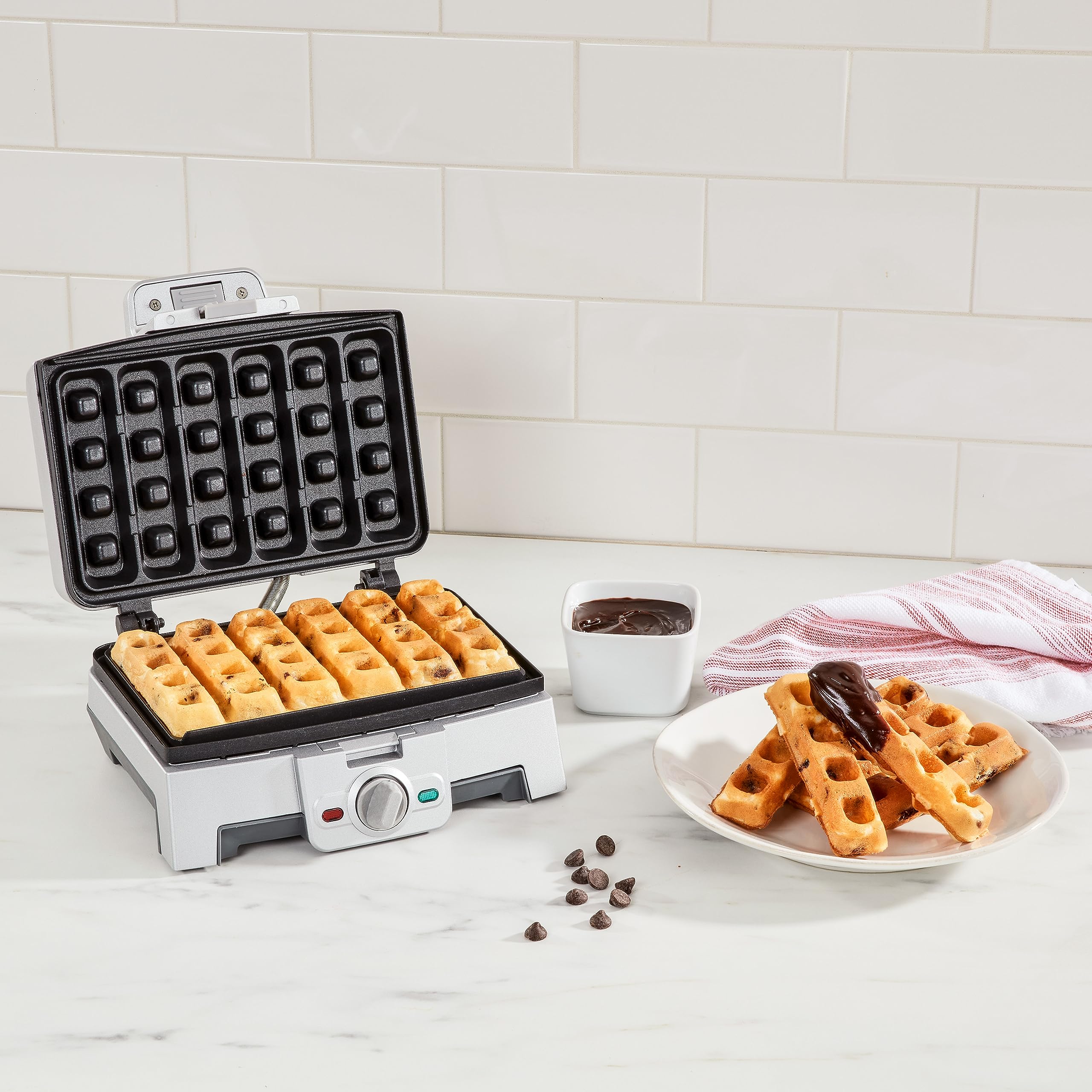 Cuisinart Waffle Stick Maker WAF-ST6 five browning settings
