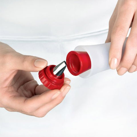 Cuisipro Deluxe Decorating Pen nozzle for thick lines and smooth details.
