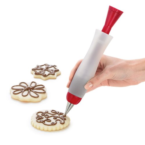 Cuisipro round-tip for fine, circular decoration and delicate dots.