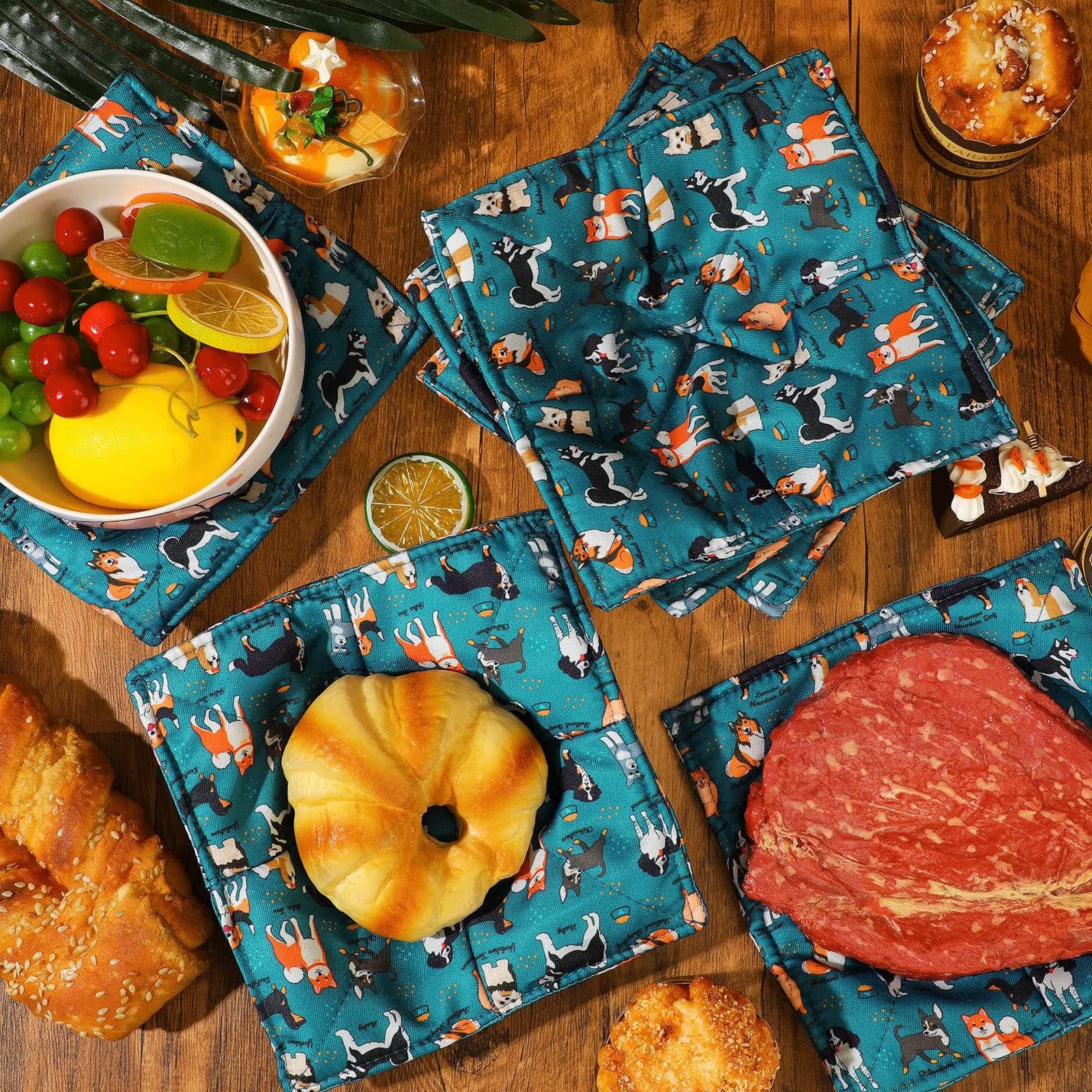 Cunhill multi-use bowl holder blue keeps desserts safe from melting.