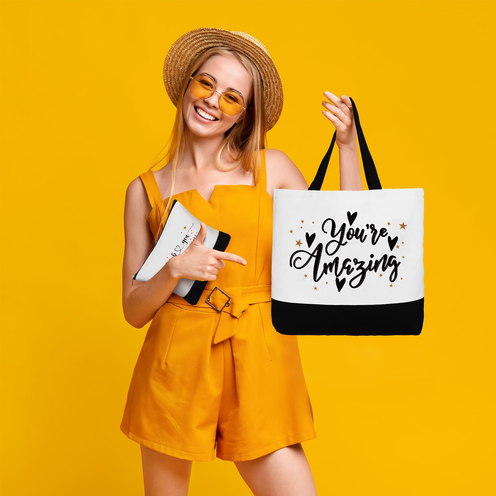 Cunno bag with secure zipper: keeps belongings safe during commute.