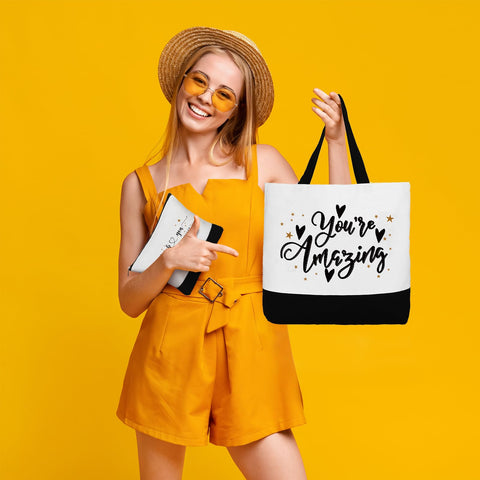 Cunno bag with secure zipper: keeps belongings safe during commute.