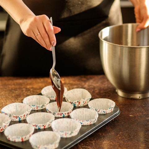 CURISEW spoon made of 304 stainless steel for durability and heat resistance.