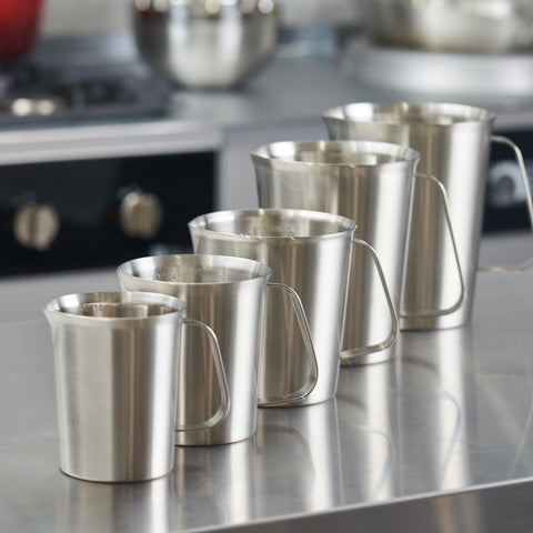 Curta durable, commercial-grade kitchen tool built to last under daily use.