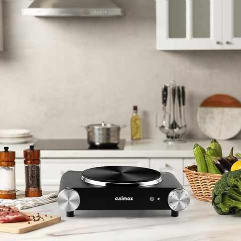 CUSIMAX non-slip feet stabilize the burner on a countertop.