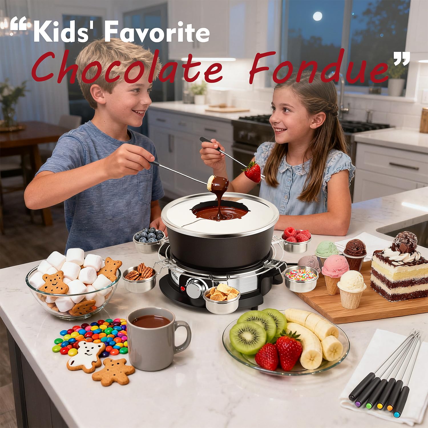CUSIMAX splash-proof lid reduces splatters during festive fondue moments.