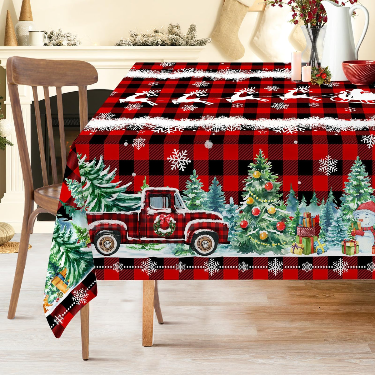 Cusugbaso Christmas tablecloth in red buffalo plaid for festive dining