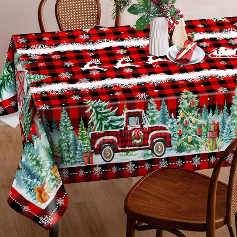 Cusugbaso red buffalo plaid pattern enhances festive dining ambiance.
