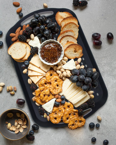 Czlizdyt two-pack trays are perfect for meals, drinks, and snacks
