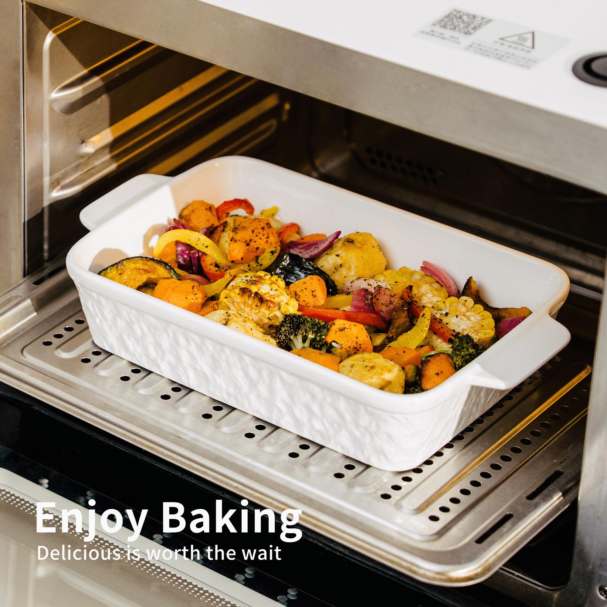 Dafuceramic four-piece bakeware set with rectangular shapes enhances oven-to-table presentation.