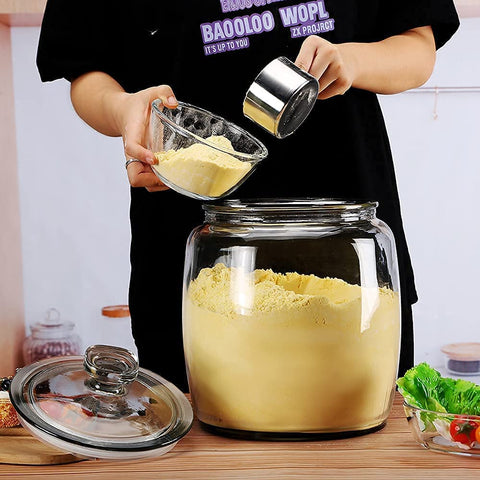 Daitouge durable glass resists odors and preserves flavor in pantry staples