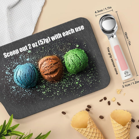 Dalicode heated ice cream scoop temperature readout helps monitor heating.