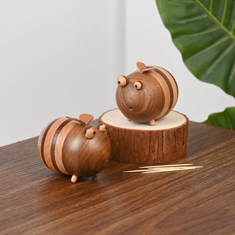 Damuzhi Bee Toothpick Holder Dispenser close-up shows natural wood grain and bee motif.