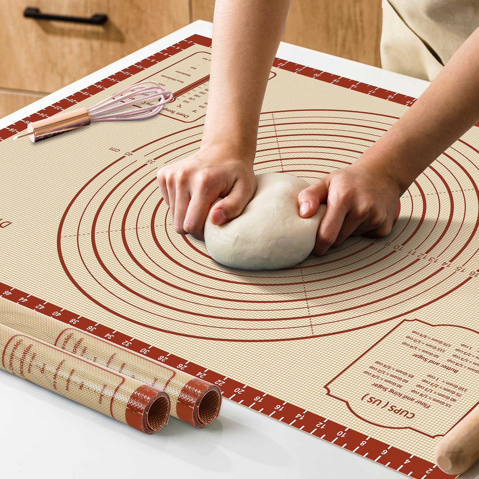 DANIA & DEAN silicone baking mat 28x20, flat lay, nonstick surface for easy release