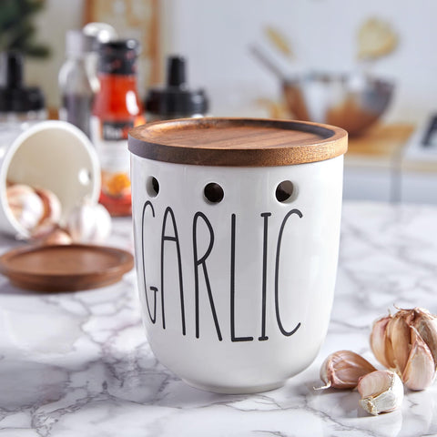 DAYYET countertop decor blending with modern vintage aesthetics