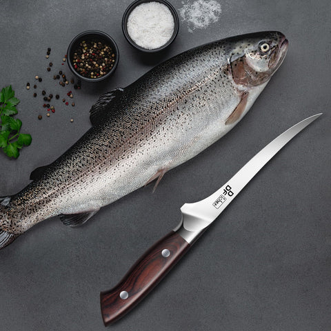 DDF iohEF fillet knife gift-ready packaging for culinary enthusiasts.