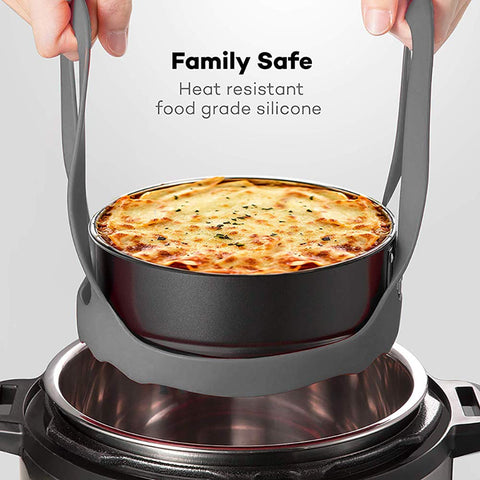 ddLUCK anti-scald lifting sling prevents burns when transferring hot bakeware