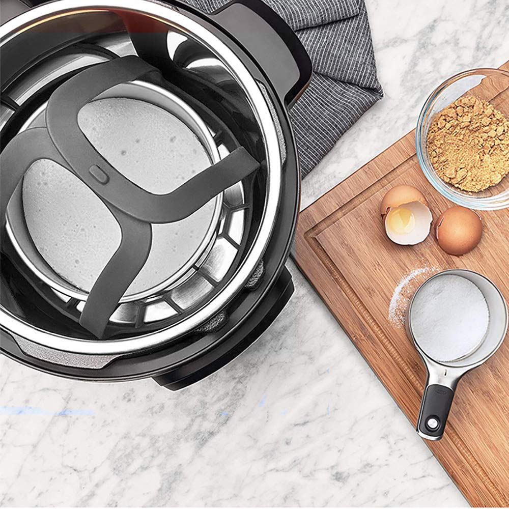 ddLUCK helps retain nutrients through gentle steam during pressure cooking