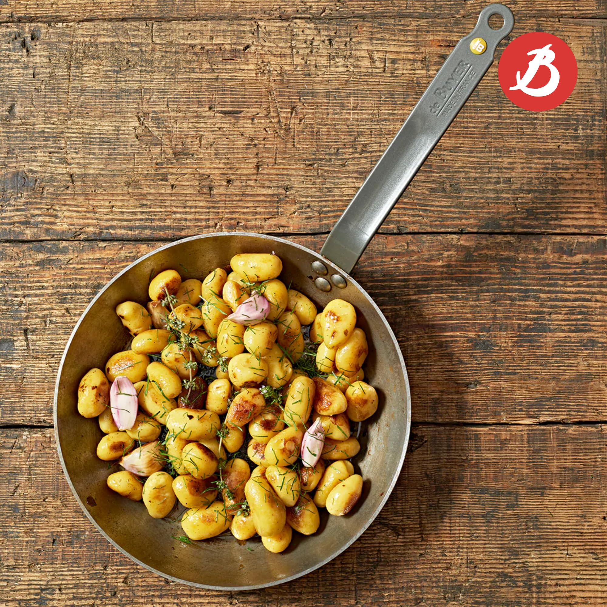 French-made MINERAL B pan highlighting craftsmanship and heritage
