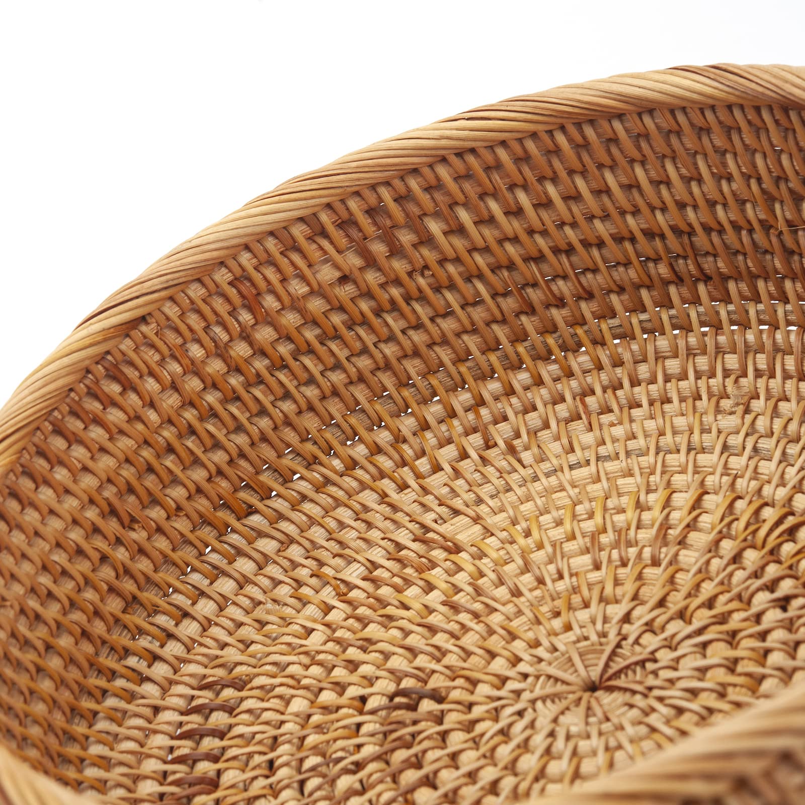 DECRAFTS round rattan fruit basket small ideal for nuts or keys on entryway.