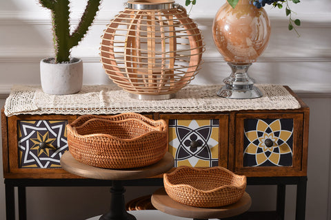 DECRAFTS natural woven texture close-up shows handwoven detail