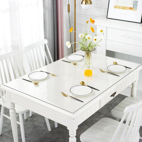 Deep Dream clear table mat 2mm edge detail highlighting sturdy thickness