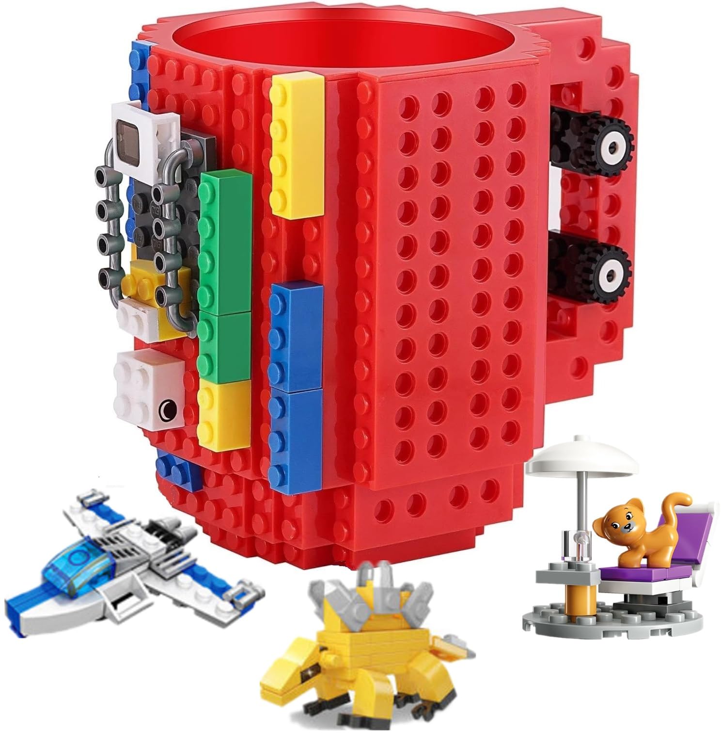 DEEXITO Build on Brick Mug with assembled blocks encourages creative play during meals.